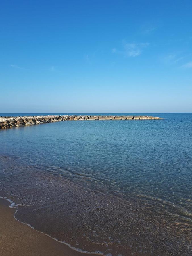 Отель Il Canto Delle Sirene Анцио Экстерьер фото